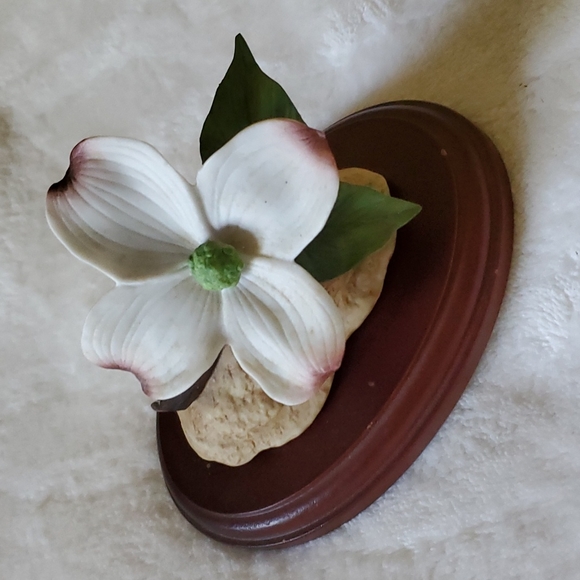 Andrea By Sadek Other - Andrea by Sadek porcelain dogwood figurine